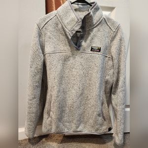 L.L Bean Pullover Three Quarter Snap Neck Sweatshirt with Pockets Medium Regular